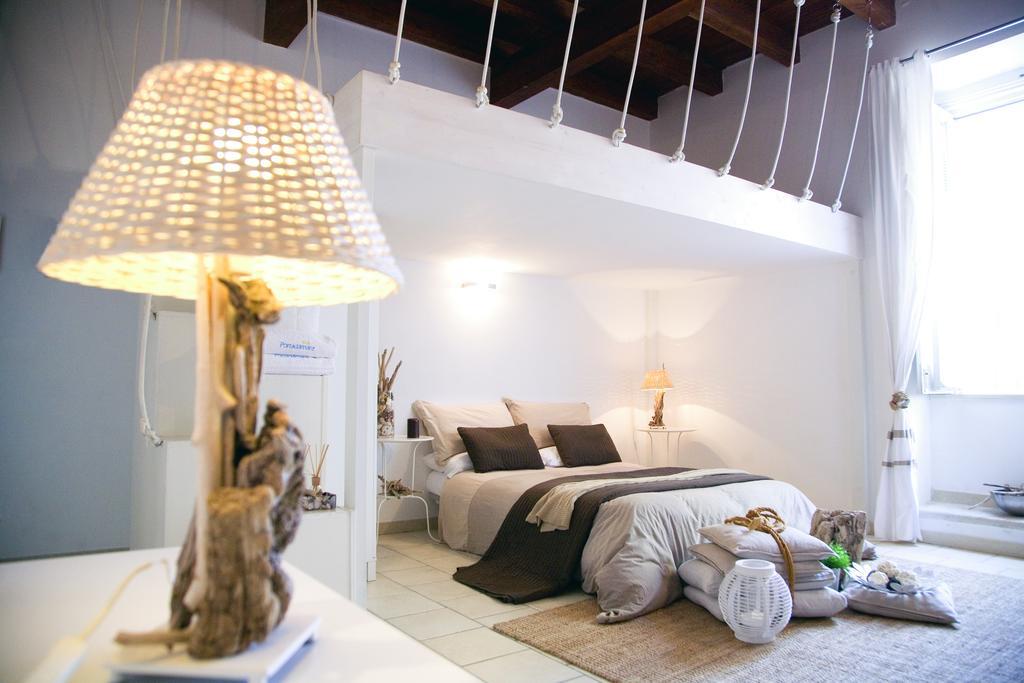 Bed and Breakfast Portadamare à Trani Extérieur photo